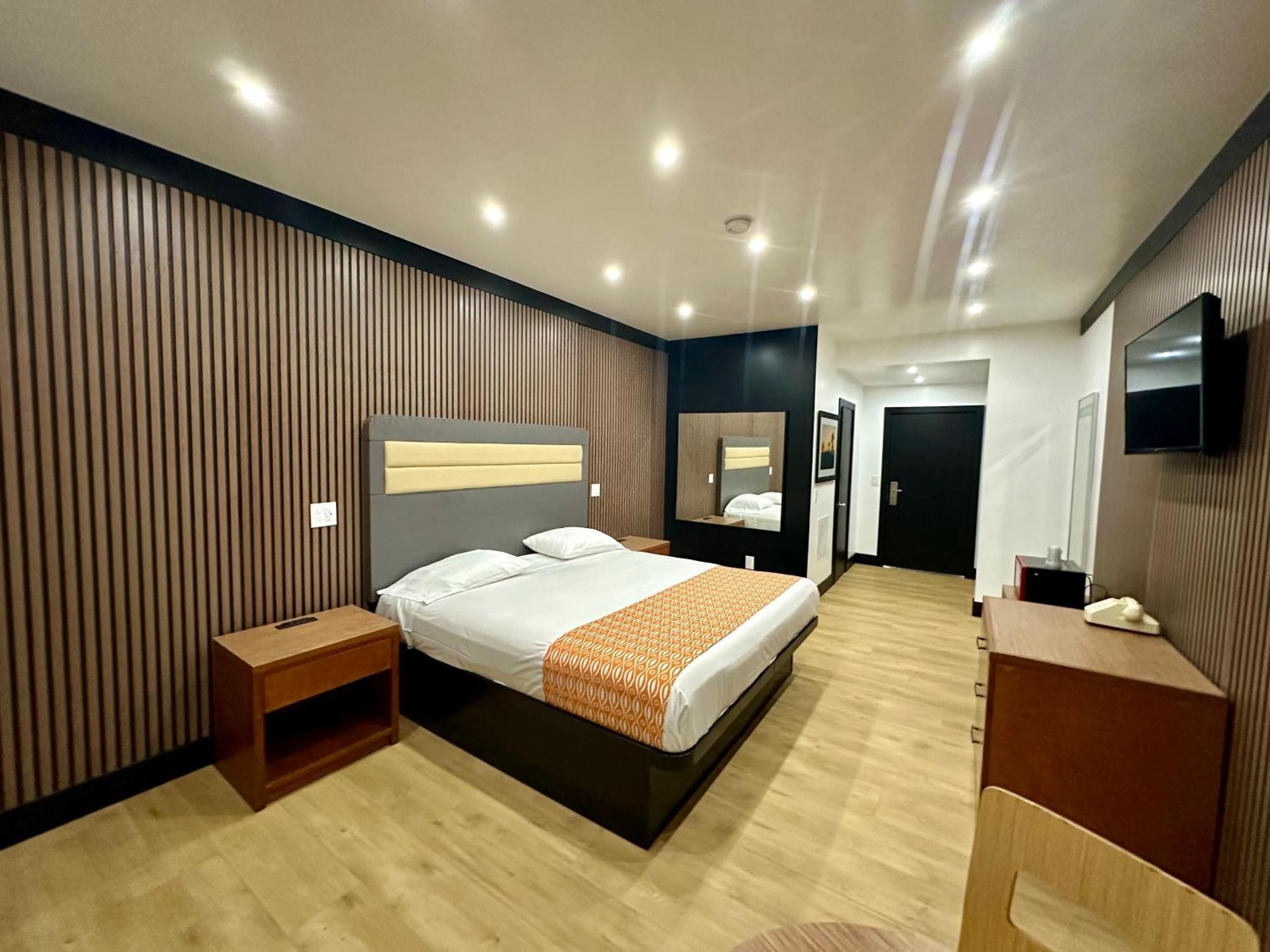 4 Smart 3-Star Hotels Near Heritage Park Worth Booking